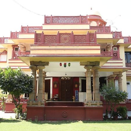 Hotel Siddhartha Palace Ahmedabad Luaran gambar